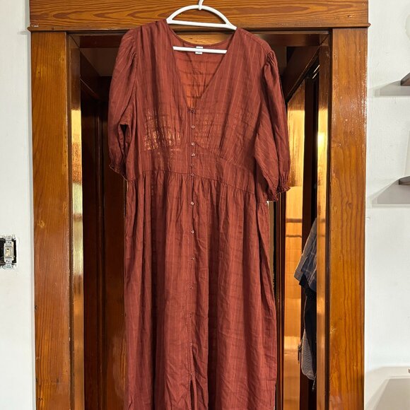 Old Navy rust colored midi prairie dress - Picture 1 of 2